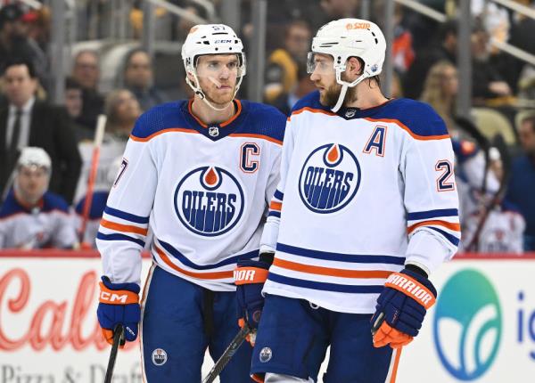 The Edmo<em></em>nton Oilers have two of fantasy hockey's biggest stars in Co<em></em>nnor McDavid and Leon Draisaitl. (Photo by Justin Berl/Getty Images)