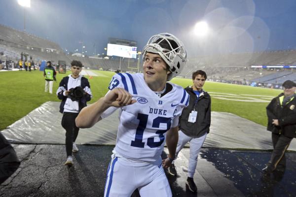 Duke quarterback Riley Leo<em></em>nard (13) reacts to fans after their victory over UConn on Saturday, Sept. 23, 2023, in Hartford, Conn. (AP Photo/Josh Reynolds)