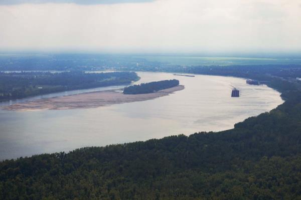 Mississippi River Water Crisis (Gerald Herbert / AP)