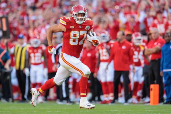 Travis Kelce was the fantasy TE1 on Natio<em></em>nal Tight Ends Day. (Photo by William Purnell/Icon Sportswire via Getty Images)