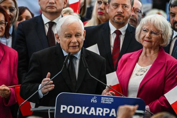 The leader of the right-wing Law and Justice party, Jaroslaw Kaczynski delivers a speech during a campaign co<em></em>nvention at the G2A Arena on Oct. 8, 2023, in Rzeszow, Poland. (Photo by Omar Marques/Getty Images)